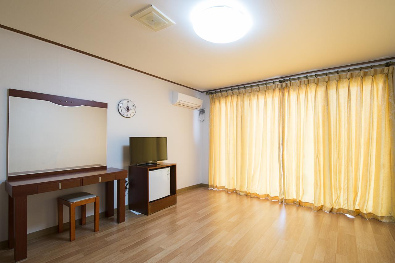Jeju Youth Hostel Dış mekan fotoğraf