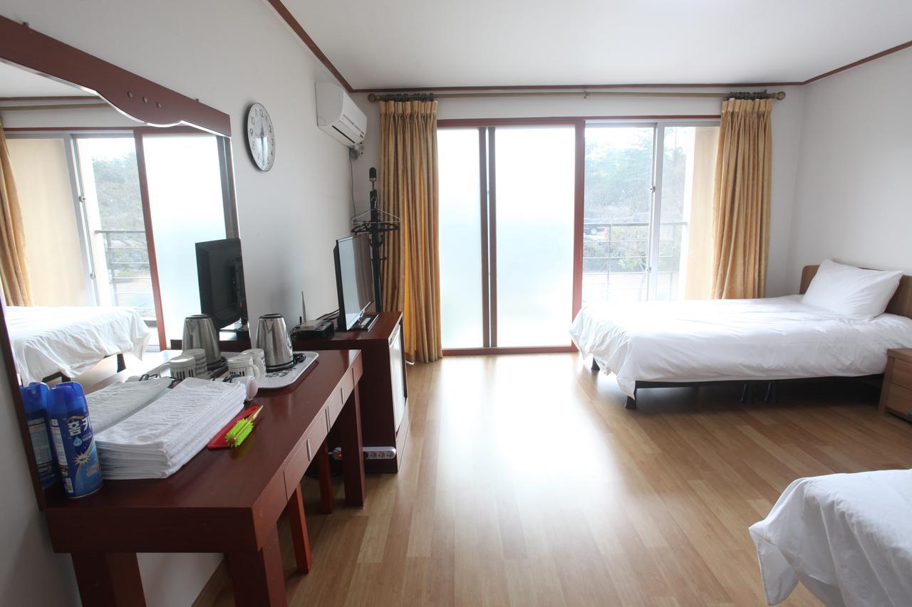 Jeju Youth Hostel Dış mekan fotoğraf